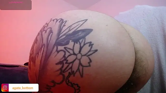 NewAgatha_Bolton live sex cam