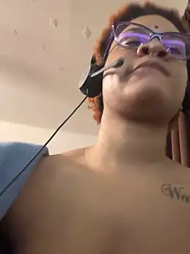 nickytheehawtie's cam snapshot