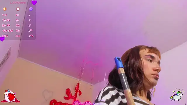 oliviia_tay's cam snapshot