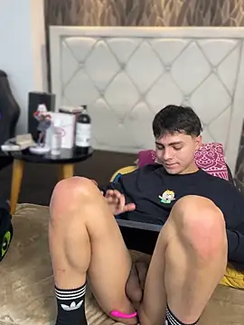 Samu_Hott live sex cam