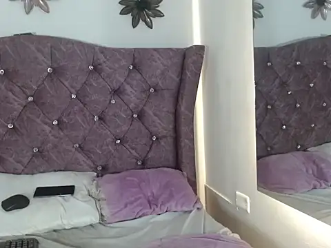 baby_luna69's cam snapshot