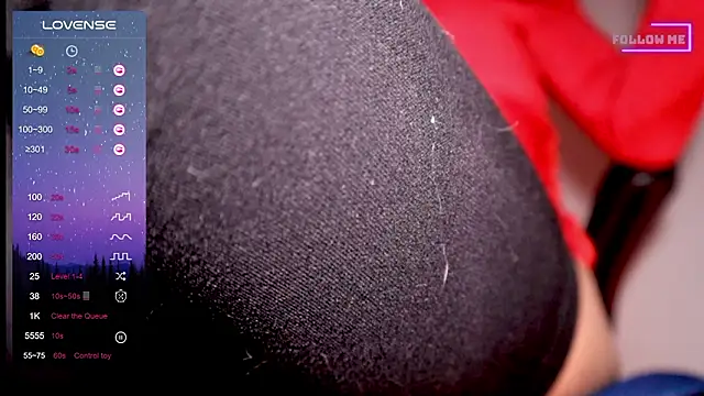 Bigfemblue live sex cam