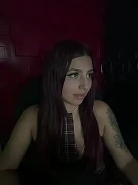 Emily-teen live sex cam