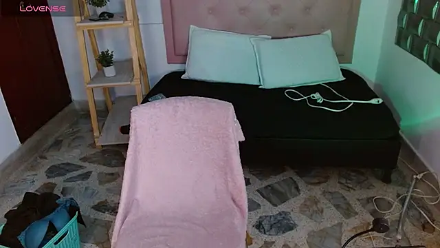 Dulce__Lovee's cam snapshot