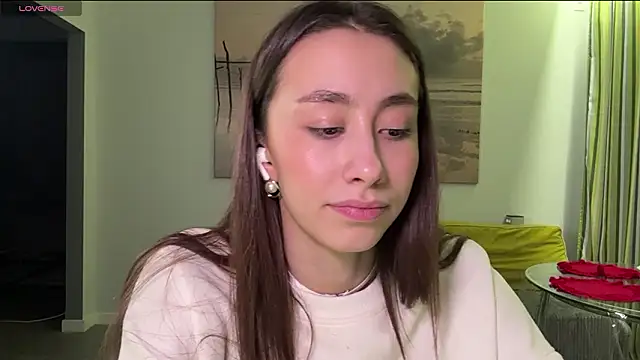 DeliaPesta's cam snapshot