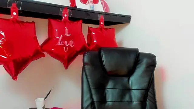 emma_cg's cam snapshot