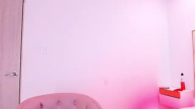 Violetta-foxx's cam snapshot