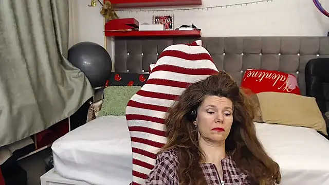 kellyterapy's cam snapshot