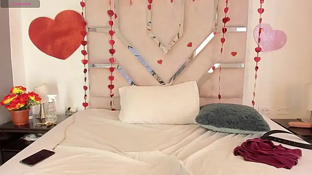 Angel_Lux live sex cam