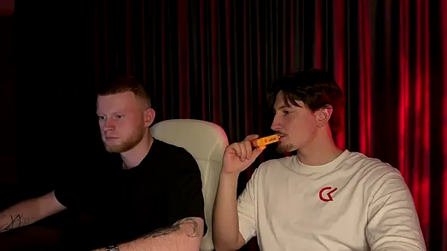 Adam_ice's cam snapshot