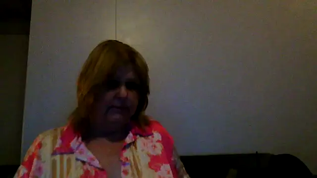 Sylviastar46 live sex cam