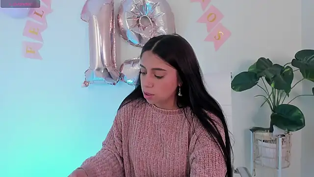 luna_cute__'s cam snapshot