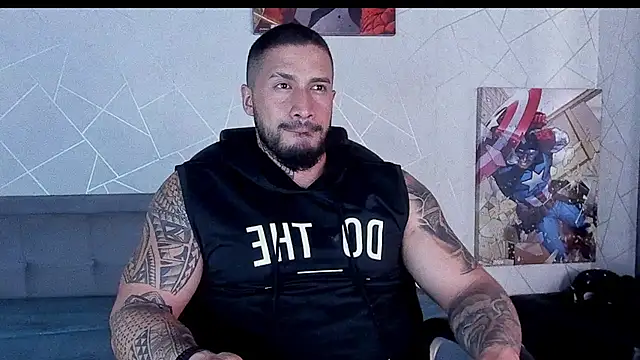 Cristian_Walker live sex cam