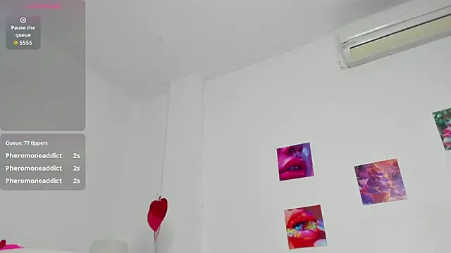 ebony_cutte's cam snapshot