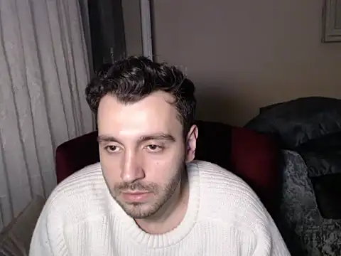 handsomeee04's cam snapshot