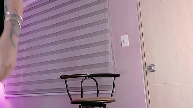 LolaGray__'s cam snapshot