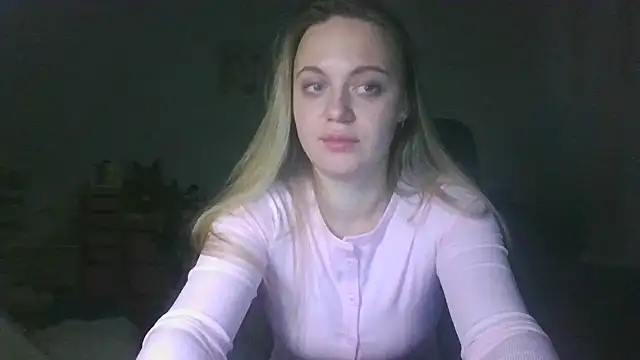 Cynoraye's cam snapshot