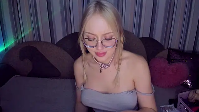 CeaneLino's cam snapshot