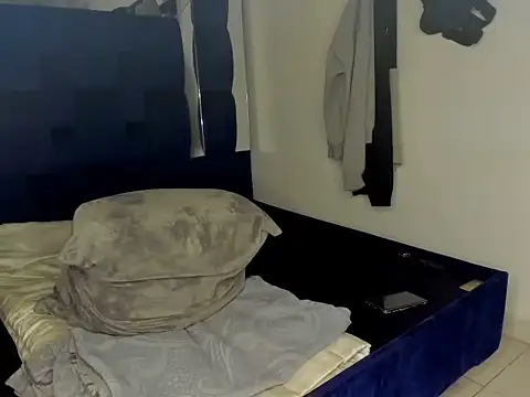 Scook_Gray_'s cam snapshot