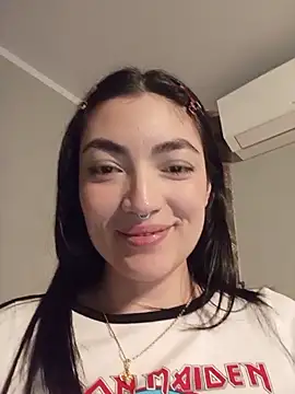 ThailyCherry live sex cam