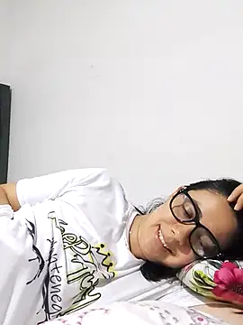 issabellagray's cam snapshot