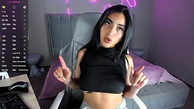 Emma_Lirys's cam snapshot