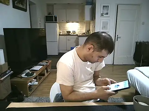 mihaimichael's cam snapshot