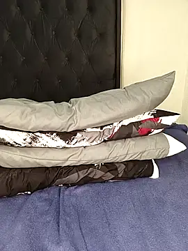 Sex_bomb30's cam snapshot