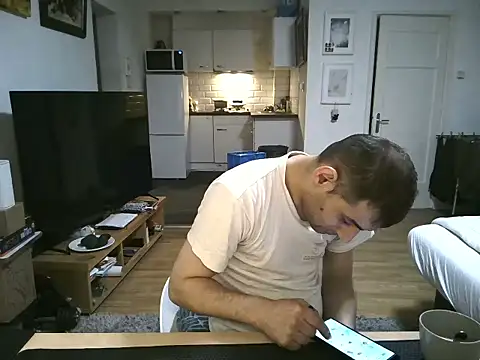 mihaimichael's cam snapshot