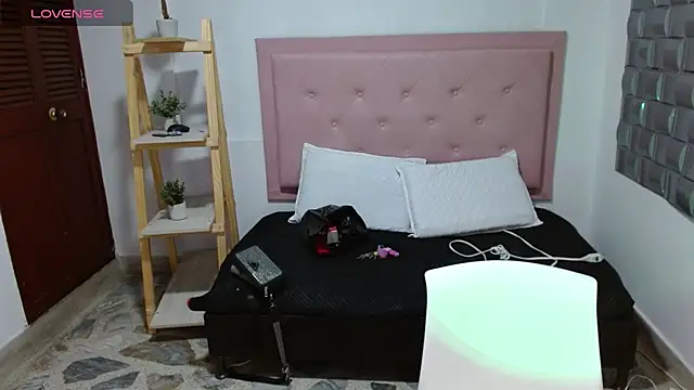 Dulce__Lovee's cam snapshot