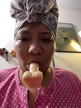 daphne_grande's cam snapshot