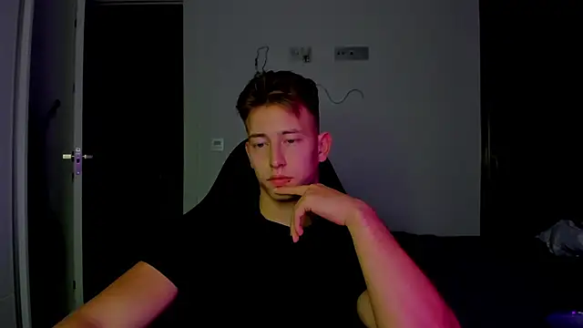 find0m_master live sex cam