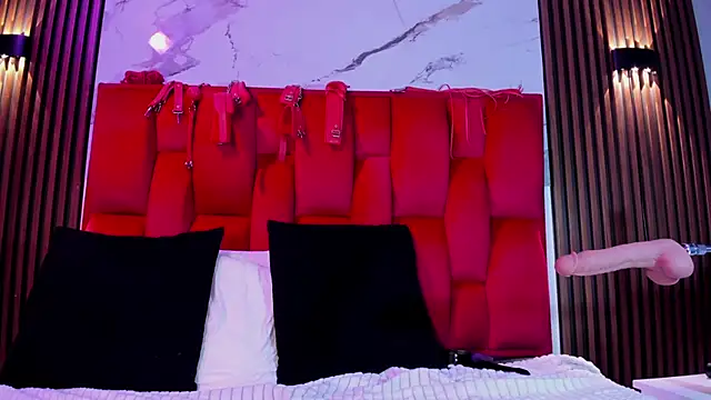 lilith-Y-Asmodeo live sex cam