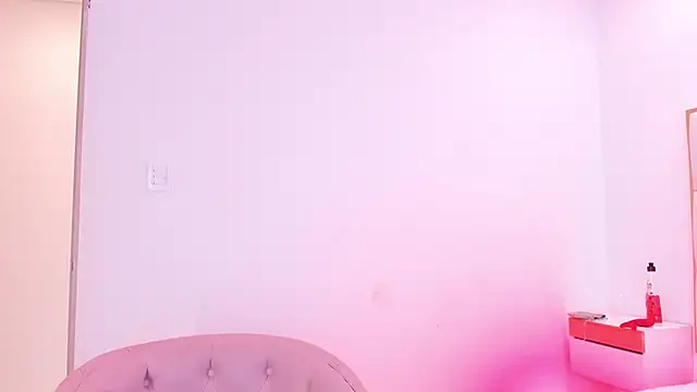 Violetta-foxx's cam snapshot