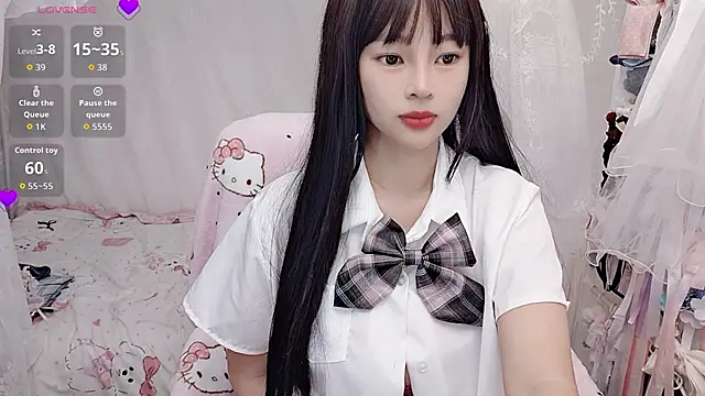 9aunatiis live sex cam