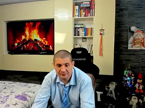 SpartacusDaddy48 live sex cam