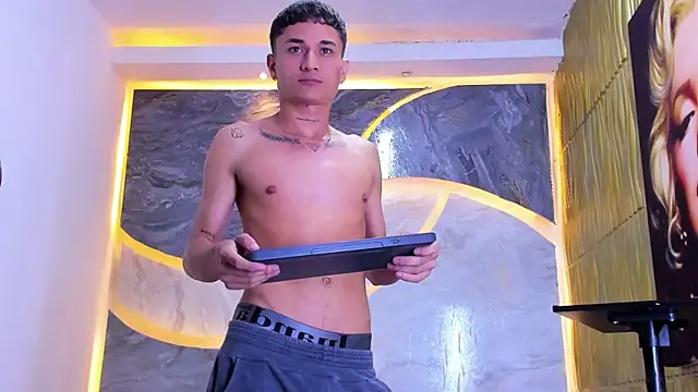 Matheus_Ic_'s cam snapshot