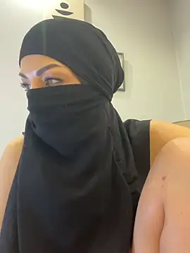 Amberonee31 live sex cam