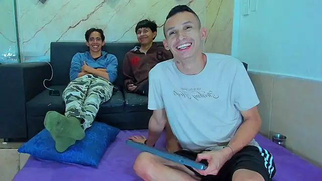 Isaak_26's cam snapshot