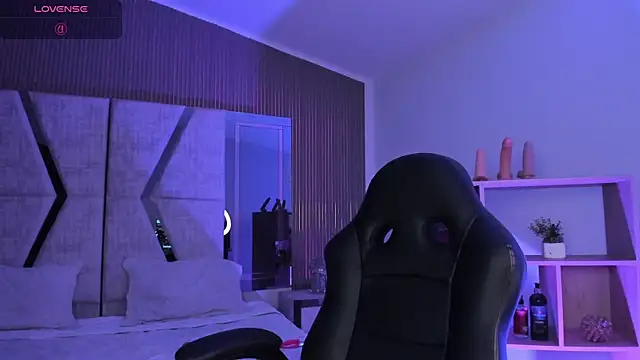 LiamDeep's cam snapshot