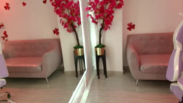 Anie_johnson's cam snapshot