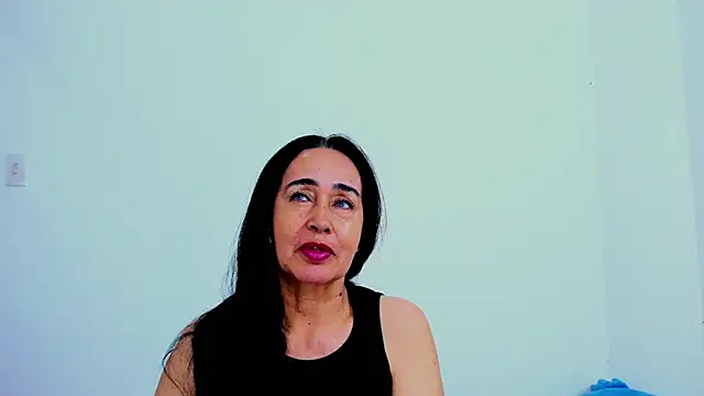 HorniestMilf's cam snapshot