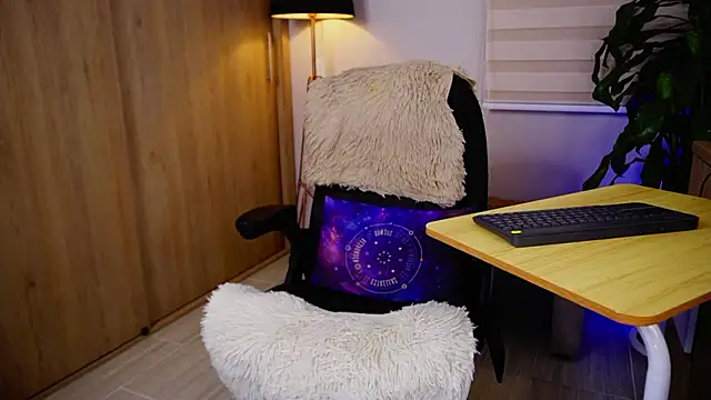 Erick_Thompsonx's cam snapshot