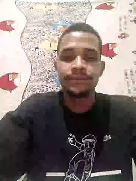 LATREL22ctmtrs live sex cam