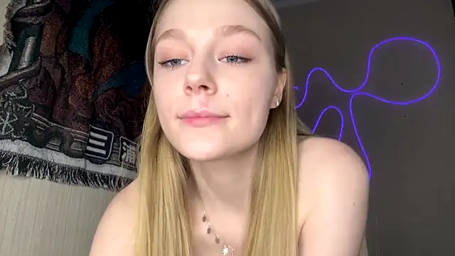 CassandraMur's cam snapshot