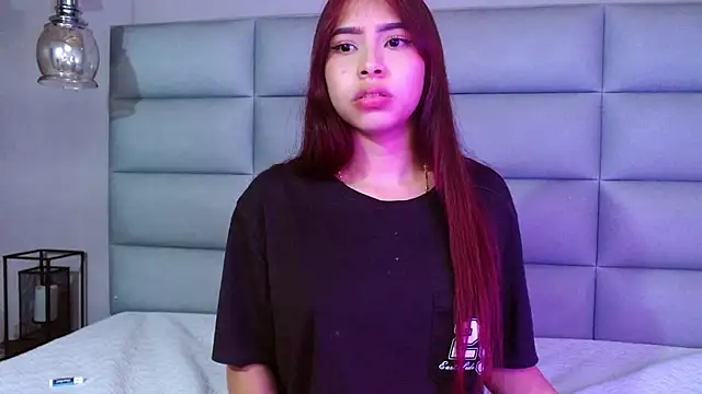 miss-emma-'s cam snapshot