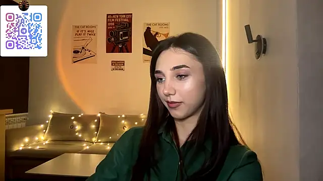 LinaMour's cam snapshot