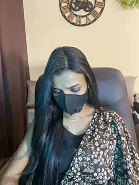 its_ur_flora's cam snapshot