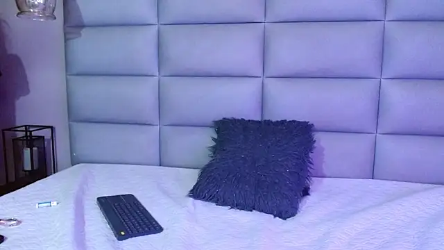 miss-emma-'s cam snapshot