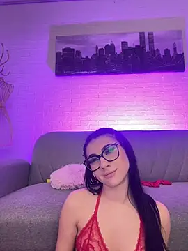 Kira_West's cam snapshot